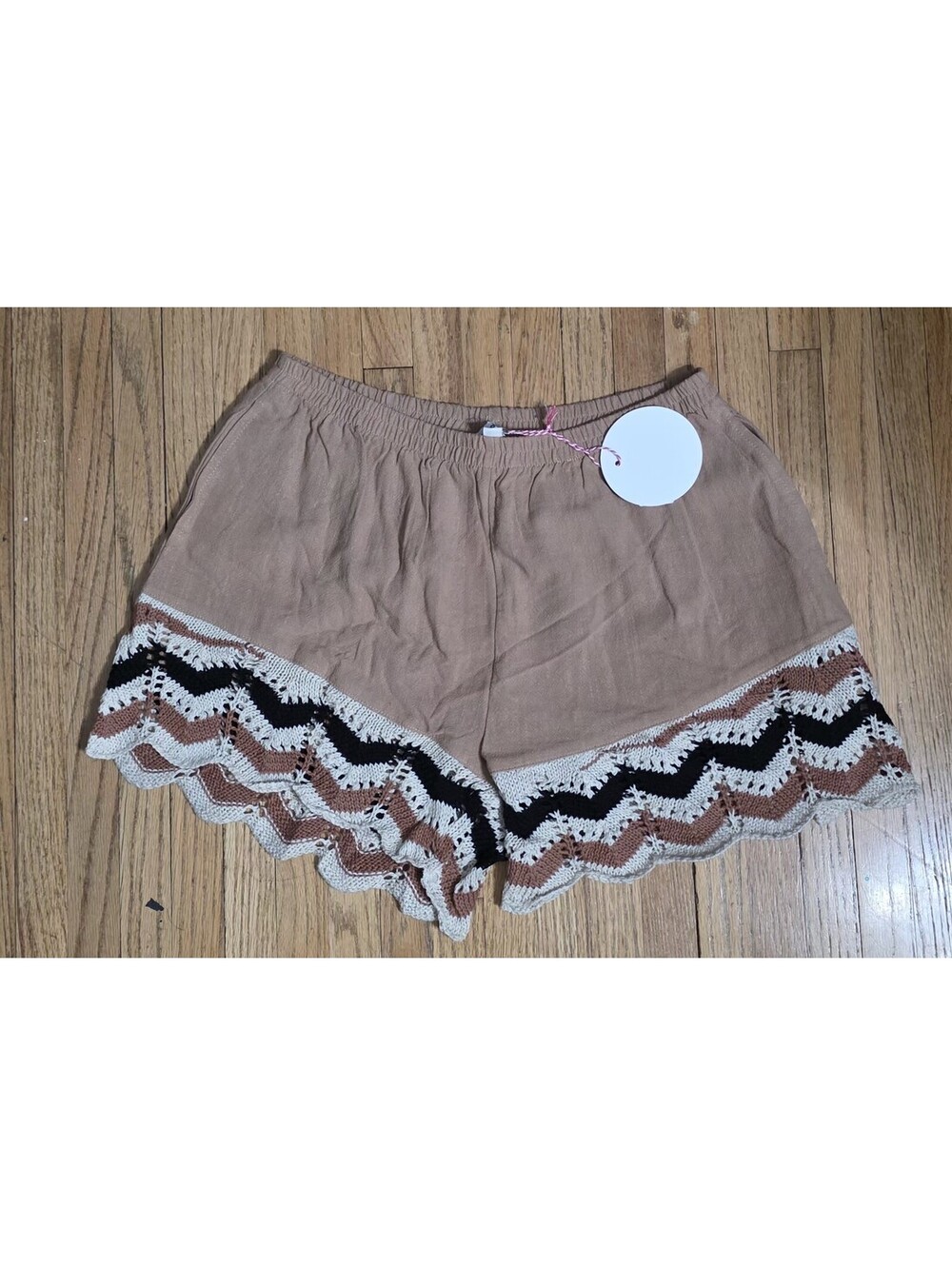 Umgee Tan Linen Shorts With Crochet Trim Size M